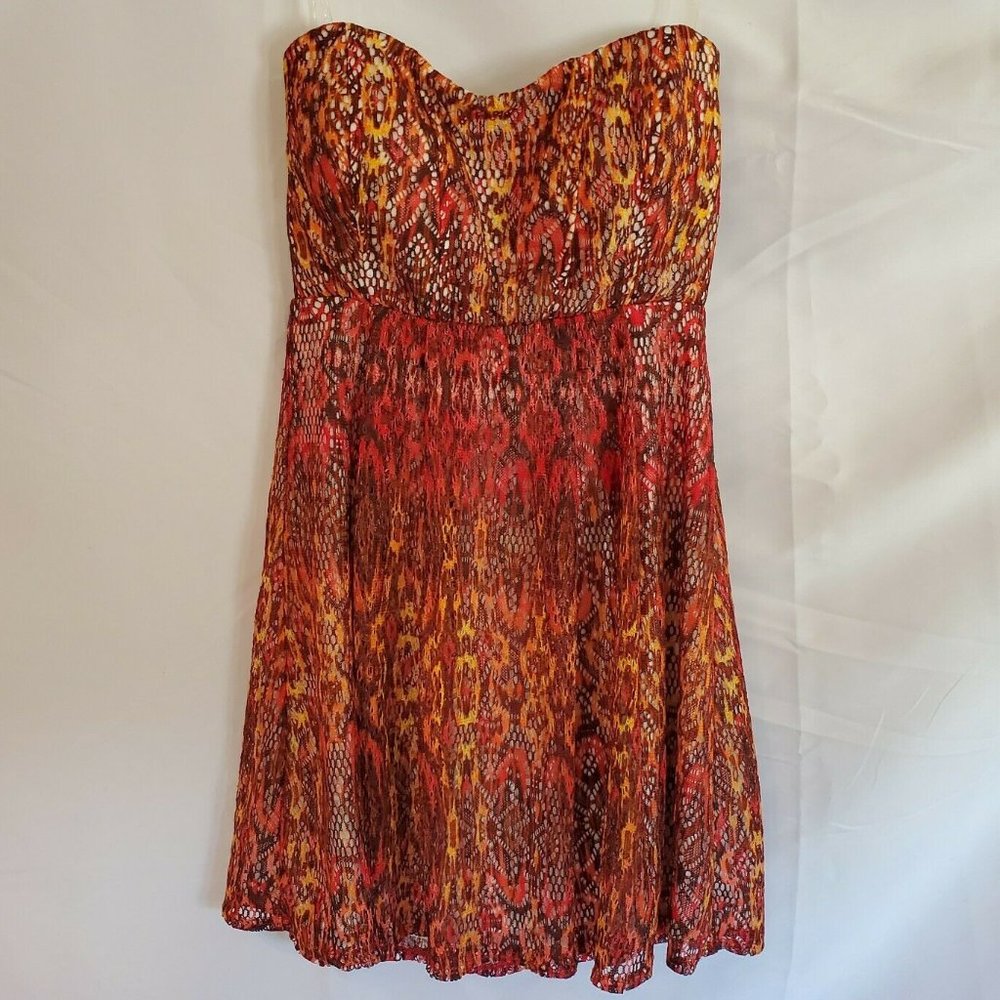 My Michelle Strapless Lined Crochet Dress Size 7